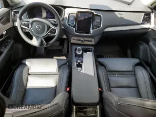 2024 Volvo XC90 Ultimate Bright Theme with VIN YV4062PF0R1160405, listed as a Copart auction lot 63898474 with 12,415 mi miles and Non Repairable. Bid and sale history available at carsss.com. Image 8.