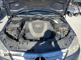 2008 Mercedes-Benz C 300 Sport z VIN WDDGF54X98R010556, wystawiony jako Copart lot #47401545 z przebiegiem 226 983 mil mil oraz Czysty tytuł • Clean title. Historia ofert i sprzedaży dostępna na DreamBid. Obrazek 11.