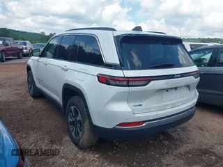 2024 Jeep Grand Cherokee с VIN 1C4RJYB60R8518323, выставлен на аукционе IAAI как лот 42462599 с пробегом 56 463 миль миль и . История ставок и продаж доступна на DreamBid. Изображение 3.