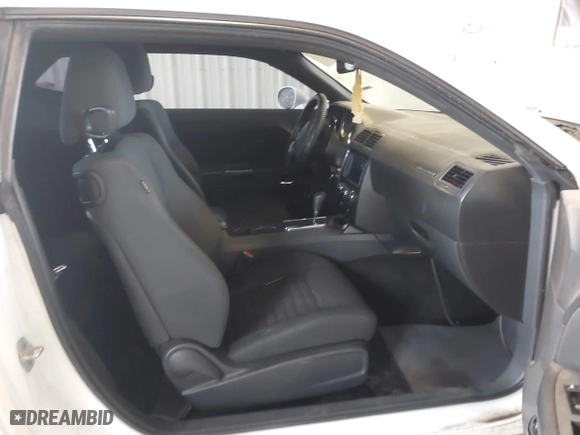 2011 Dodge Challenger with VIN 2B3CJ4DGXBH558348, listed as a IAAI auction lot 41532603 with 127,551 mi miles. Bid and sale history available at carsss.com. Image 5.