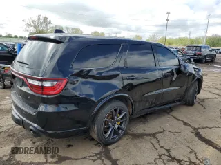 2018 Dodge Durango SRT with VIN 1C4SDJGJ7JC209575, listed as a Copart auction lot 56044395 with 101,629 mi miles and Clean title. Bid and sale history available at DreamBid. Image 3.