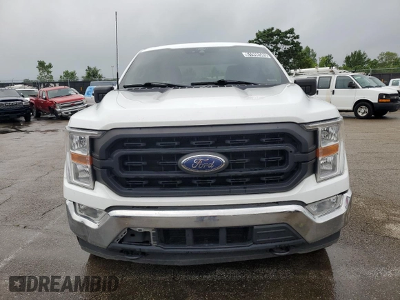 2022 Ford F-150 XL with VIN 1FTFW1ED6NFA64624, listed as a Copart auction lot 61998585 with 159,091 mi miles and Clean title. Bid and sale history available at DreamBid. Image 5.