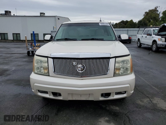 2003 Cadillac Escalade z VIN 1GYEC63T93R208877, wystawiony jako Copart lot #83894424 z przebiegiem 160 530 mil mil oraz Szkoda całkowita • Salvage title. Historia ofert i sprzedaży dostępna na DreamBid. Obrazek 5.