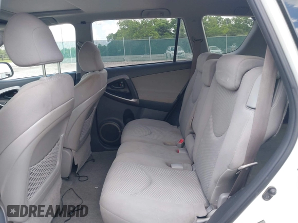2008 Toyota RAV4 Limited with VIN JTMZD31V585106403, listed as a IAAI auction lot 42575668 with 262,835 mi miles and . Bid and sale history available at DreamBid. Image 8.