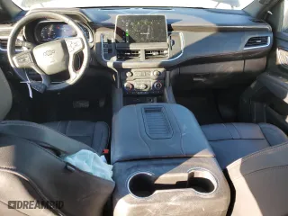 2022 Chevrolet Suburban RST with VIN 1GNSKEKT8NR220309, listed as a Copart auction lot 83463054 with 47,041 mi miles and Salvage Title. Bid and sale history available at carsss.com. Image 8.