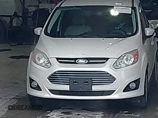 2013 Ford C-Max SEL z VIN 1FADP5BU4DL540861, wystawiony jako IAAI lot #42440095 z przebiegiem 126 228 mil mil oraz . Historia ofert i sprzedaży dostępna na DreamBid. Obrazek 6.