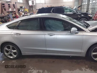 2013 Ford Fusion SE with VIN 3FA6P0HR7DR297028, listed as a IAAI auction lot 41934568 with 192,365 mi miles. Bid and sale history available at carsss.com. Image 13.