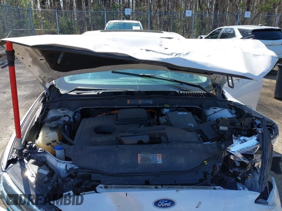 2018 Ford Fusion Energi SE with VIN 3FA6P0PU9JR105934, listed as a IAAI auction lot 41935227 with 149,863 mi miles. Bid and sale history available at carsss.com. Image 10.