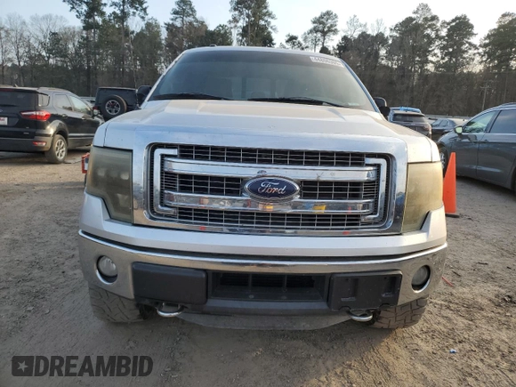 2014 Ford F-150 XL with VIN 1FTFW1ET8EFB81581, listed as a Copart auction lot 44806305 with 212,423 mi miles and Salvage Title. Bid and sale history available at carsss.com. Image 5.