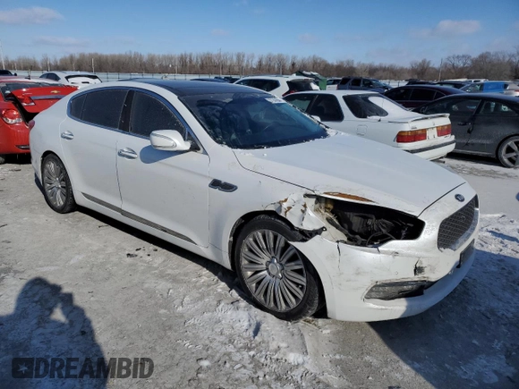 2015 Kia K900 Premium with VIN KNALU4D49F6025052, listed as a Copart auction lot 37285904 with 81,490 mi miles and Salvage Title. Bid and sale history available at carsss.com. Image 4.