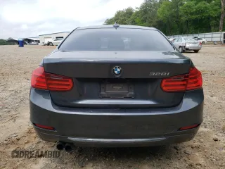 2013 BMW 3 Series 328i z VIN WBA3C1C51DF438527, wystawiony jako Copart lot #54416145 z przebiegiem 212 644 mil mil oraz Szkoda całkowita • Salvage title. Historia ofert i sprzedaży dostępna na DreamBid. Obrazek 6.