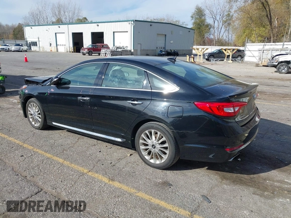 2015 Hyundai Sonata Limited with VIN 5NPE34AF4FH082978, listed as a IAAI auction lot 40717431 with 84,870 mi miles and . Bid and sale history available at carsss.com. Image 3.