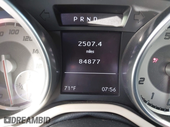 2013 Mercedes-Benz SLK-Class SLK 350 with VIN WDDPK5HA6DF054060, listed as a IAAI auction lot 41797807 with 84,877 mi miles. Bid and sale history available at carsss.com. Image 7.