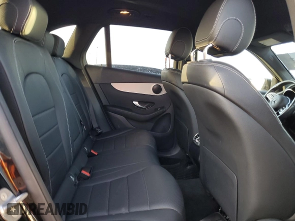 2021 Mercedes-Benz GLC 300 z VIN W1N0G8DBXMF937858, wystawiony jako Copart lot #47786285 z przebiegiem 32 445 mil mil oraz Szkoda całkowita • Salvage title. Historia ofert i sprzedaży dostępna na DreamBid. Obrazek 11.