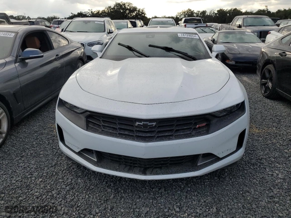 2022 Chevrolet Camaro 2LT with VIN 1G1FC1RXXN0113980, listed as a Copart auction lot 74128054 with 0 mi miles and Non Repairable. Bid and sale history available at carsss.com. Image 5.