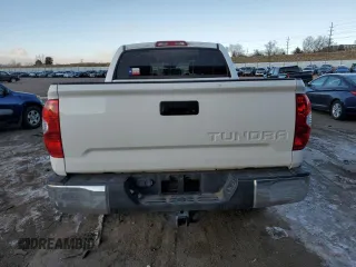 2018 Toyota Tundra 2WD SR5 with VIN 5TFEM5F13JX122822, listed as a Copart auction lot 82051473 with 67,154 mi miles and Salvage Title. Bid and sale history available at carsss.com. Image 6.