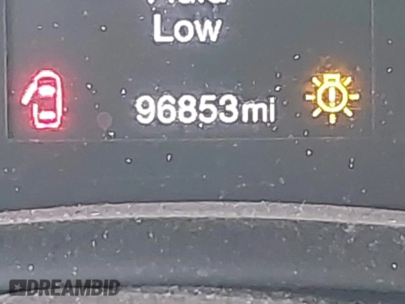 2018 Jeep Renegade Latitude with VIN ZACCJABB7JPH15240, listed as a IAAI auction lot 41727971 with 96,853 mi miles and . Bid and sale history available at carsss.com. Image 15.