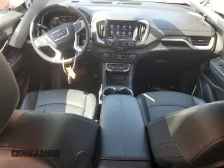 2024 GMC Terrain SLT z VIN 3GKALVEG6RL261457, wystawiony jako Copart lot #62689615 z przebiegiem 36 594 mil mil oraz Nie do naprawy • Non repairable. Historia ofert i sprzedaży dostępna na DreamBid. Obrazek 8.