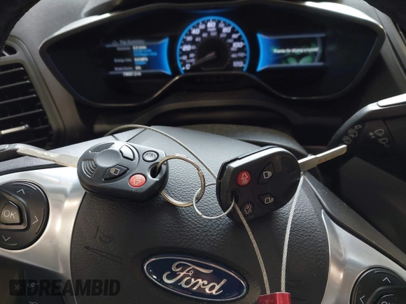 2017 Ford C-Max SE z VIN 1FADP5EU8HL107626, wystawiony jako IAAI lot #42279162 z przebiegiem 79 697 mil mil oraz . Historia ofert i sprzedaży dostępna na DreamBid. Obrazek 11.