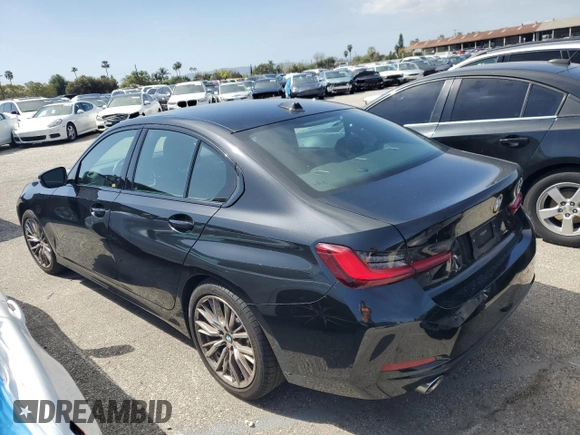 2023 BMW 3 Series 330i with VIN 3MW69FF04P8C91836, listed as a Copart auction lot 48255555 with 27,514 mi miles and Salvage Title. Bid and sale history available at carsss.com. Image 2.