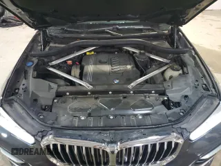 2020 BMW X5 sDrive40i with VIN 5UXCR4C00L9C26093, listed as a Copart auction lot 81833724 with 66,583 mi miles and Clean title. Bid and sale history available at DreamBid. Image 12.