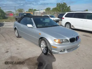 2004 BMW 3 Series 330Ci with VIN WBABW534X4PL45274, listed as a IAAI auction lot 41437124 with 124,001 mi miles. Bid and sale history available at carsss.com. Image 1.