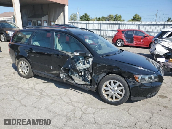 2007 Volvo V50 с VIN YV1MW682372291997, выставлен на аукционе Copart как лот 72003124 с пробегом 107 967 миль миль и Списание • Salvage title. История ставок и продаж доступна на DreamBid. Изображение 4.