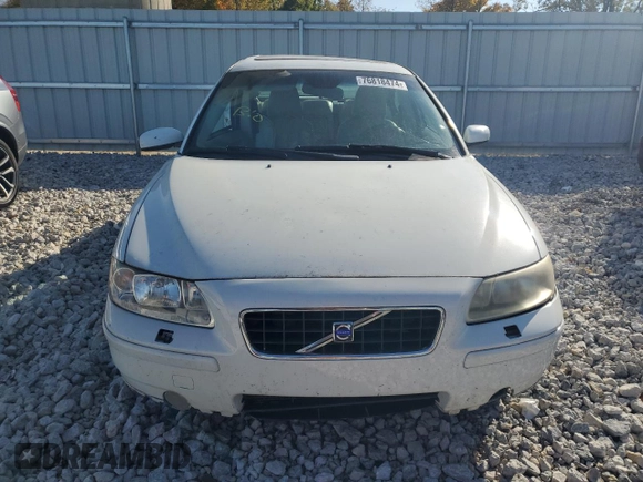 2005 Volvo S60 with VIN YV1RH592352442343, listed as a Copart auction lot 76818474 with 202,937 mi miles and Clean Title. Bid and sale history available at carsss.com. Image 5.
