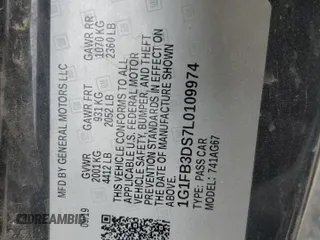 2020 Chevrolet Camaro 1LT z VIN 1G1FB3DS7L0109974, wystawiony jako Copart lot #60323965 z przebiegiem 54 470 mil mil oraz Czysty tytuł • Clean title. Historia ofert i sprzedaży dostępna na DreamBid. Obrazek 12.