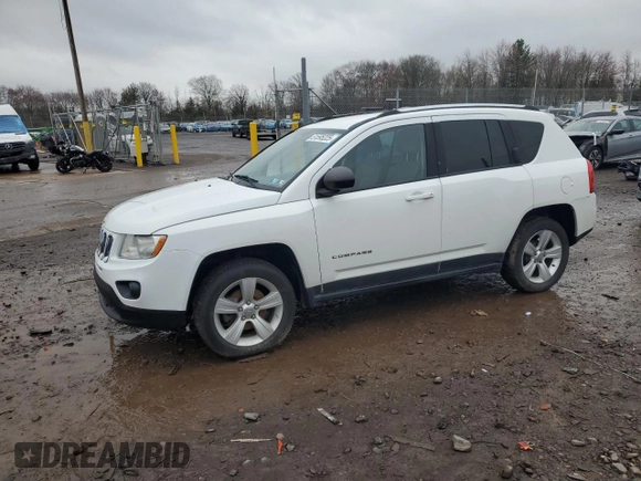 2013 Jeep Compass Sport with VIN 1C4NJCBA2DD102375, listed as a Copart auction lot 51595225 with 92,398 mi miles and Salvage Title. Bid and sale history available at carsss.com. Image 1.