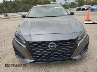 2023 Nissan Altima 2.5 SR with VIN 1N4BL4CV1PN334538, listed as a Copart auction lot 49870745 with 40,524 mi miles and Salvage Title. Bid and sale history available at carsss.com. Image 5.