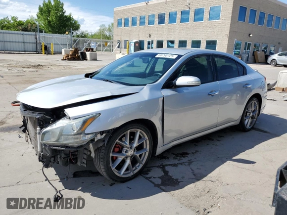2011 Nissan Maxima S z VIN 1N4AA5AP8BC867065, wystawiony jako Copart lot #56798125 z przebiegiem 118 074 mil mil oraz Szkoda całkowita • Salvage title. Historia ofert i sprzedaży dostępna na DreamBid. Obrazek 1.