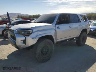 2017 Toyota 4Runner SR5 with VIN JTEBU5JR7H5476991, listed as a Copart auction lot 47418755 with 87,681 mi miles and Salvage Title. Bid and sale history available at carsss.com. Image 1.