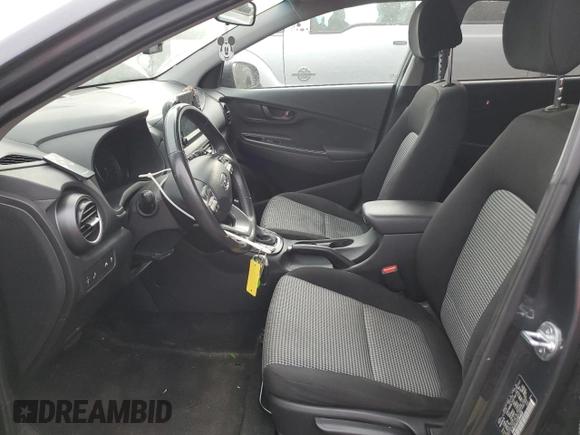 2020 Hyundai Kona SEL with VIN KM8K2CAA7LU564829, listed as a Copart auction lot 76474794 with 92,729 mi miles and Non Repairable. Bid and sale history available at carsss.com. Image 7.