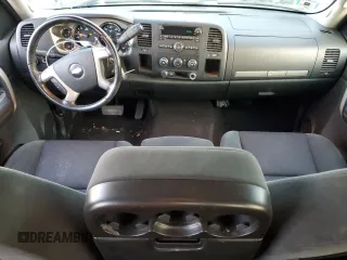 2009 Chevrolet Silverado 1500 LT with VIN 3GCEC23CX9G140211, listed as a Copart auction lot 82701964 with 130,641 mi miles and Salvage Title. Bid and sale history available at carsss.com. Image 8.
