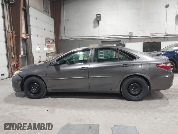 2017 Toyota Camry Hybrid LE with VIN 4T1BD1FK8HU203455, listed as a IAAI auction lot 41863977 with 56,858 mi miles. Bid and sale history available at carsss.com. Image 14.