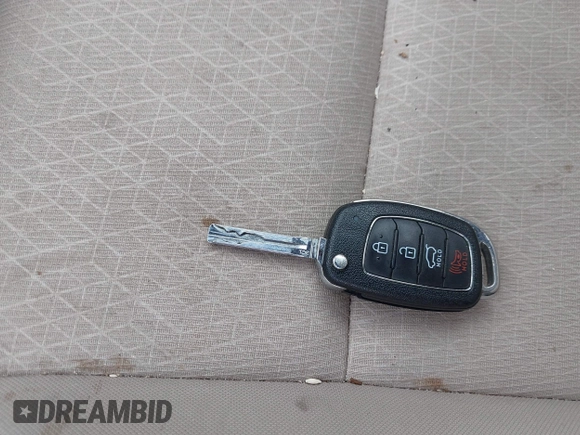 2016 Hyundai Tucson SE z VIN KM8J3CA47GU211841, wystawiony jako IAAI lot #42465483 z przebiegiem 140 666 mil mil oraz . Historia ofert i sprzedaży dostępna na DreamBid. Obrazek 11.