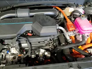 2025 Hyundai Tucson SEL Convenience с VIN KM8JCDD14SU325831, выставлен на аукционе Copart как лот 69763495 с пробегом 901 миль миль и Списание • Salvage title. История ставок и продаж доступна на DreamBid. Изображение 15.