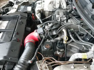 1998 Chevrolet Camaro z VIN 2G1FP22K7W2106185, wystawiony jako IAAI lot #42365360 z przebiegiem 307 494 mil mil oraz . Historia ofert i sprzedaży dostępna na DreamBid. Obrazek 19.