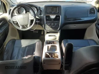 2015 Chrysler Town & Country LX with VIN 2C4RC1AG2FR677596, listed as a Copart auction lot 52257765 with 193,937 mi miles and Salvage Title. Bid and sale history available at carsss.com. Image 8.