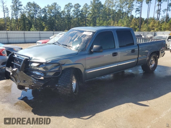 2007 GMC Sierra 1500HD SLE z VIN 1GTGK13U87F159305, wystawiony jako Copart lot #76525854 z przebiegiem Nie podano mil oraz Szkody całkowita. Historia ofert i sprzedaży dostępna na DreamBid. Obrazek 1.