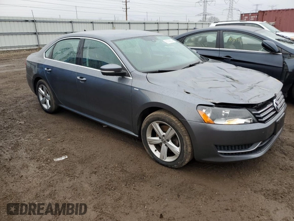 2014 Volkswagen Passat Wolfsburg Ed with VIN 1VWAS7A3XEC049810, listed as a Copart auction lot 86336284 with 81,024 mi miles and Salvage Title. Bid and sale history available at carsss.com. Image 4.