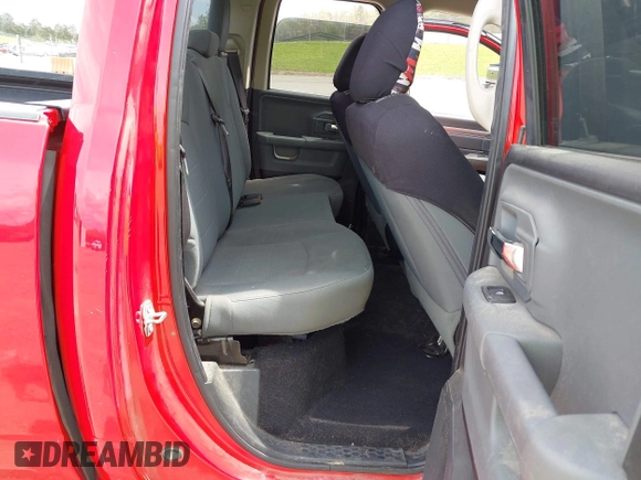 2017 Ram 1500 SLT z VIN 1C6RR7GG0HS578017, wystawiony jako IAAI lot #41935144 z przebiegiem 173 655 mil mil oraz . Historia ofert i sprzedaży dostępna na DreamBid. Obrazek 8.