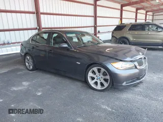 2006 BMW 3 Series 330i with VIN WBAVB33526KR73321, listed as a IAAI auction lot 42569889 with 104,466 mi miles and . Bid and sale history available at DreamBid. Image 1.
