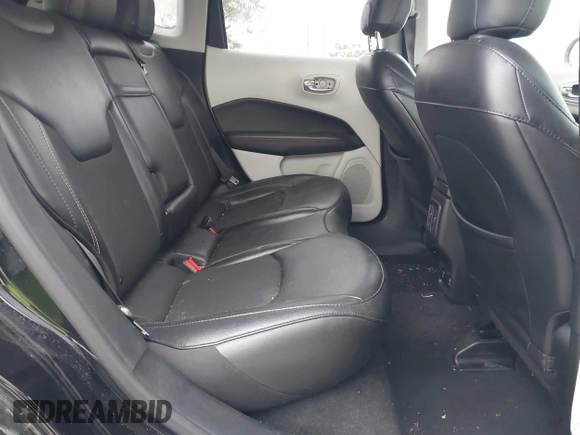 2019 Jeep Compass Altitude z VIN 3C4NJCBB2KT815146, wystawiony jako IAAI lot #41728255 z przebiegiem 50 852 mil mil oraz . Historia ofert i sprzedaży dostępna na DreamBid. Obrazek 8.
