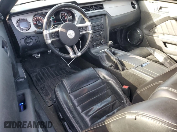 2013 Ford Mustang GT with VIN 1ZVBP8CFXD5283712, listed as a Copart auction lot 49121165 with 68,032 mi miles and Salvage Title. Bid and sale history available at carsss.com. Image 8.