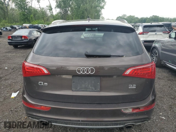 2011 Audi Q5 Premium Plus with VIN WA1DKAFP6BA078778, listed as a Copart auction lot 58724045 with 172,495 mi miles and Salvage title. Bid and sale history available at DreamBid. Image 6.