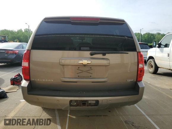2007 Chevrolet Suburban LT с VIN 1GNFK16357J310782, выставлен на аукционе Copart как лот 54733695 с пробегом 313 324 миль миль и Списание • Salvage title. История ставок и продаж доступна на DreamBid. Изображение 6.