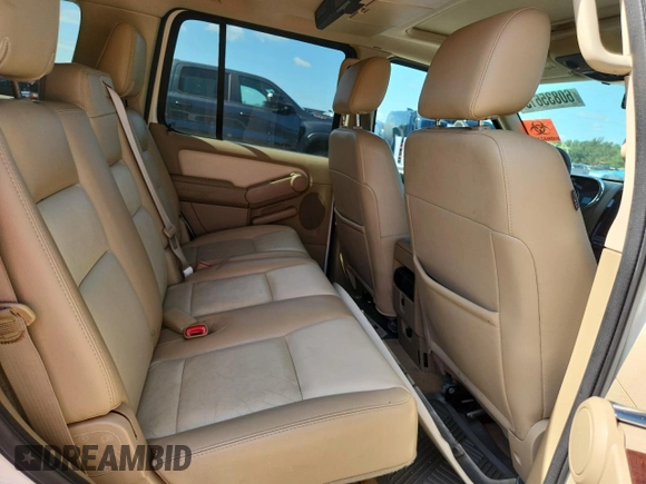 2008 Ford Explorer Limited with VIN 1FMEU75848UB00281, listed as a Copart auction lot 60835615 with 205,098 mi miles and Salvage title. Bid and sale history available at DreamBid. Image 10.