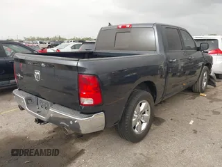 2015 Ram 1500 Lone Star z VIN 1C6RR6LT6FS561880, wystawiony jako IAAI lot #41791026 z przebiegiem 136 040 mil mil oraz . Historia ofert i sprzedaży dostępna na DreamBid. Obrazek 4.